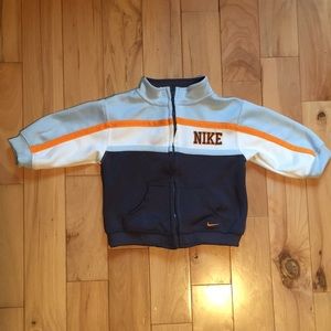 Baby sweater size 18M